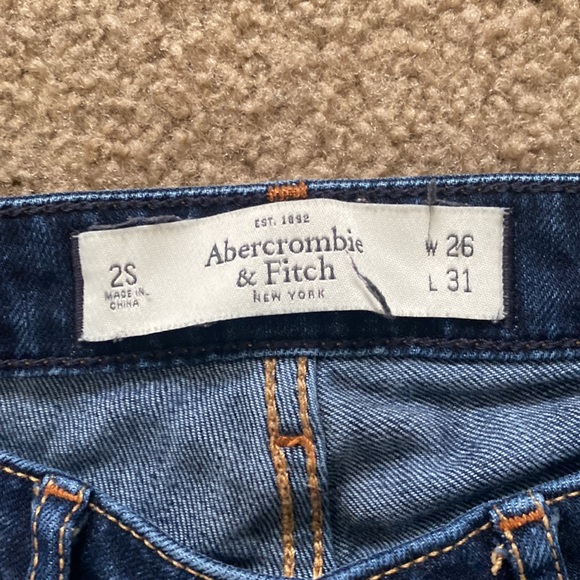 Abercrombie & Fitch Jeans - Picture 2 of 4